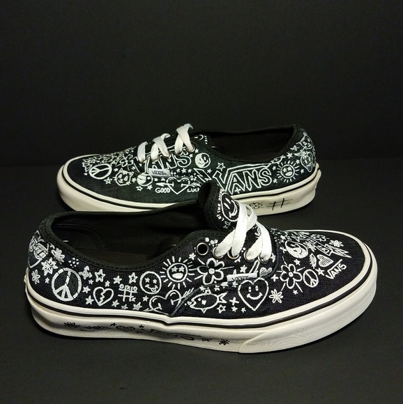 vans off the wall print shoes